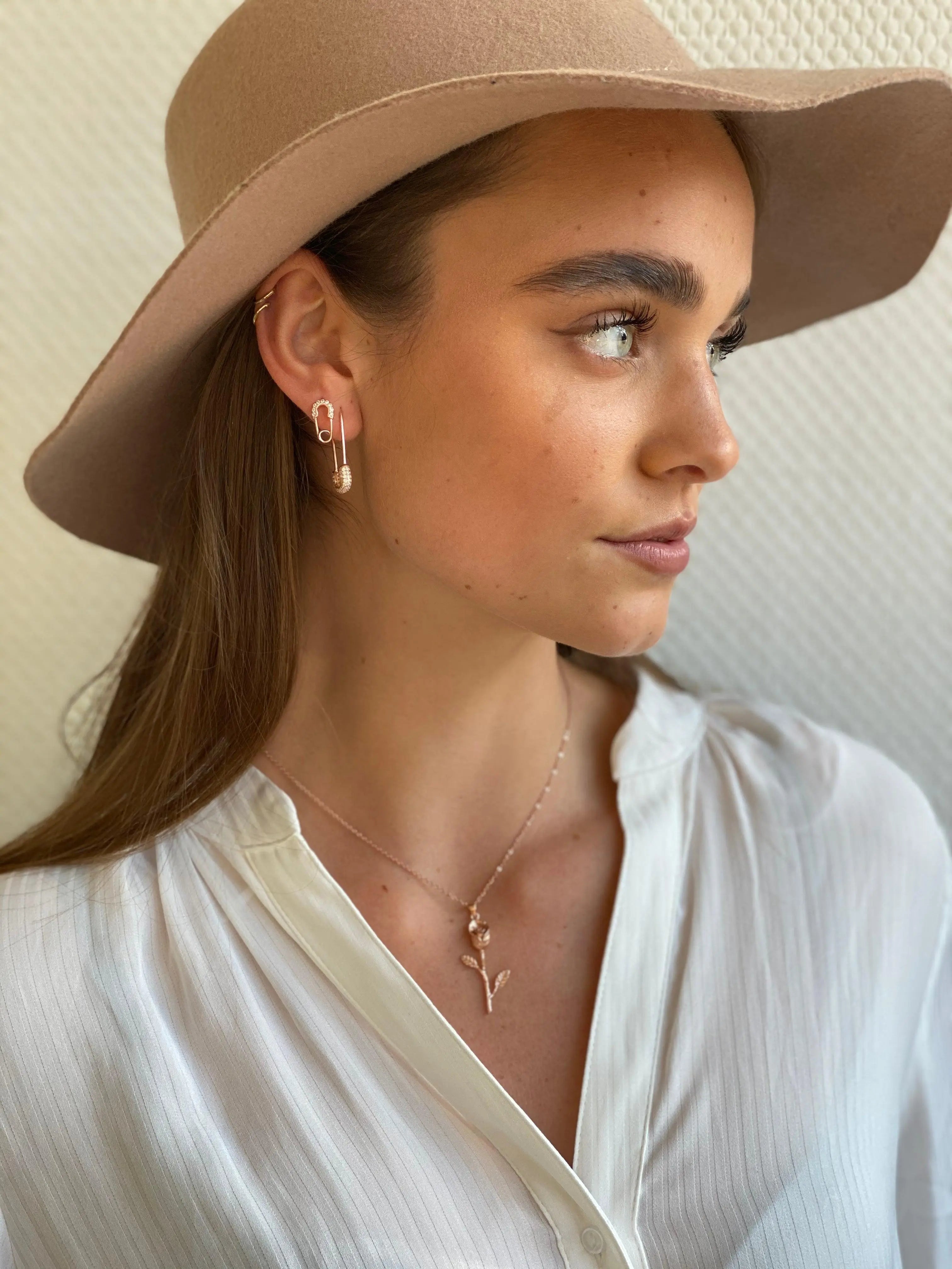 Lilou Sicherheitsnadel Ohrring - Bonheur Jewellery