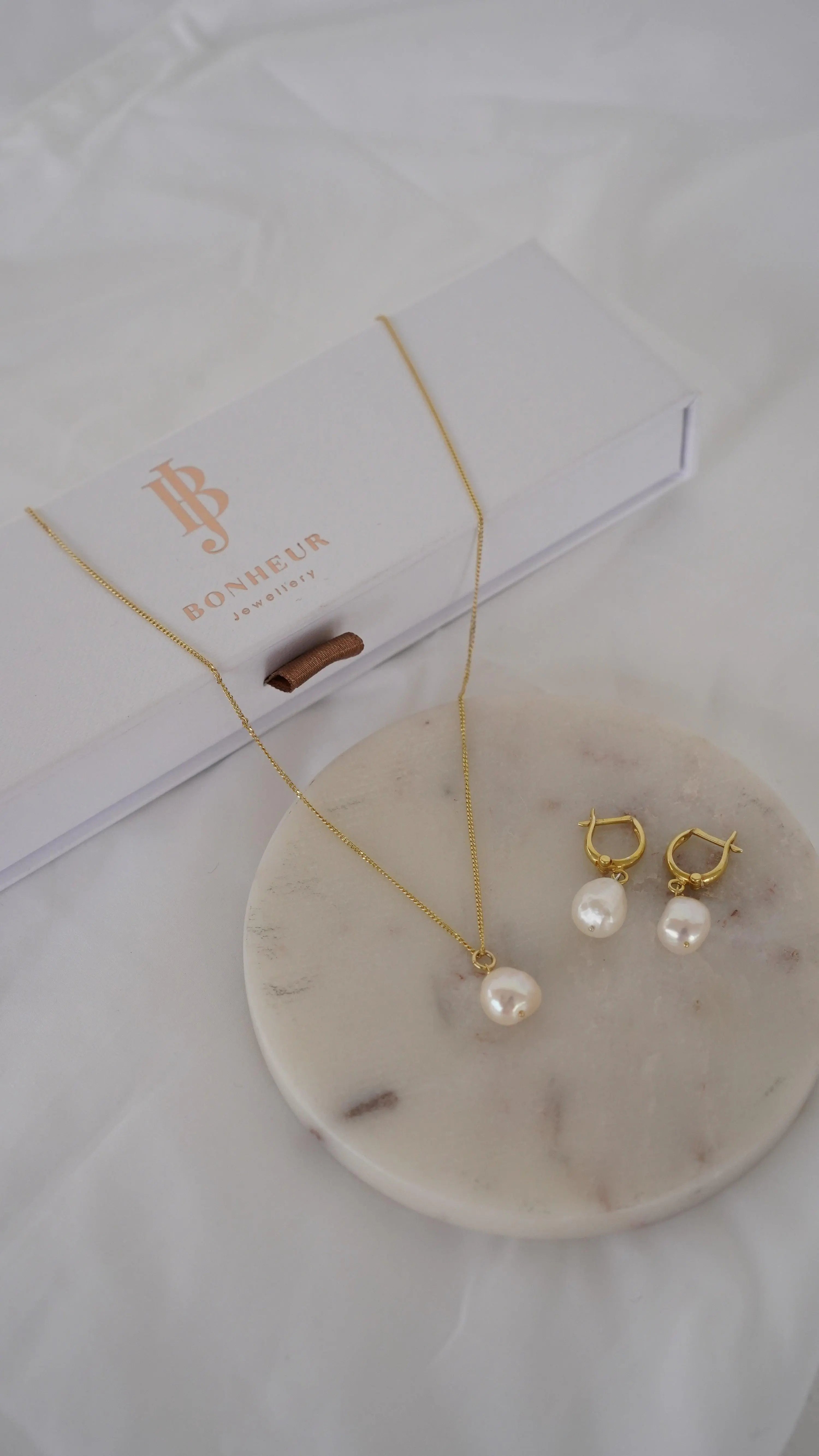 Perlenhalskette Gold - Bonheur Jewellery